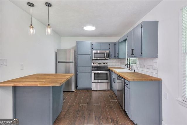 891 Scott Lane SW, Marietta, GA 30008