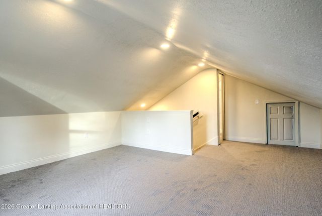 220 Edwards Street, Grand Ledge, MI 48837
