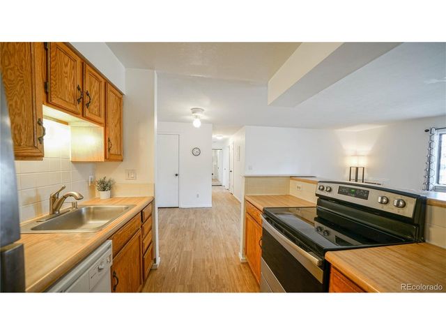 2800 Kalmia Ave A-A225, Boulder, CO 80301