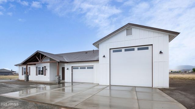 6881 E Bourbon Way, Prescott Valley, AZ 86315