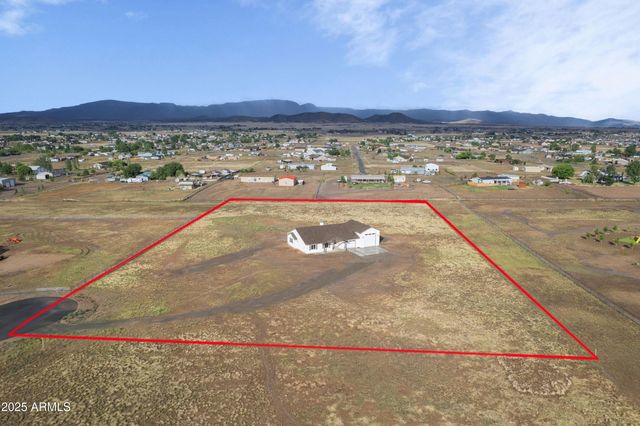 6881 E Bourbon Way, Prescott Valley, AZ 86315