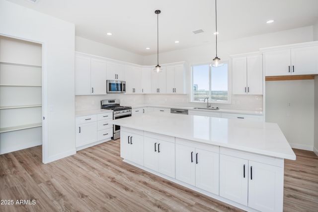 6881 E Bourbon Way, Prescott Valley, AZ 86315