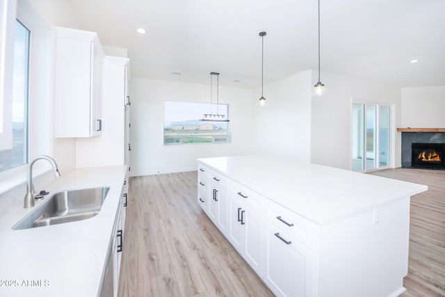 6881 E Bourbon Way, Prescott Valley, AZ 86315