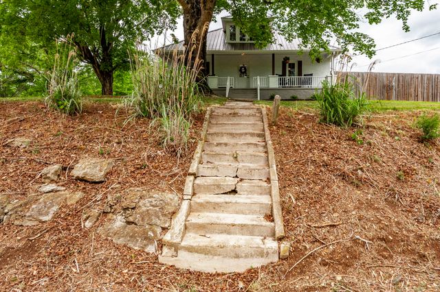 537 Defeated Creek Hwy, Carthage, TN 37030