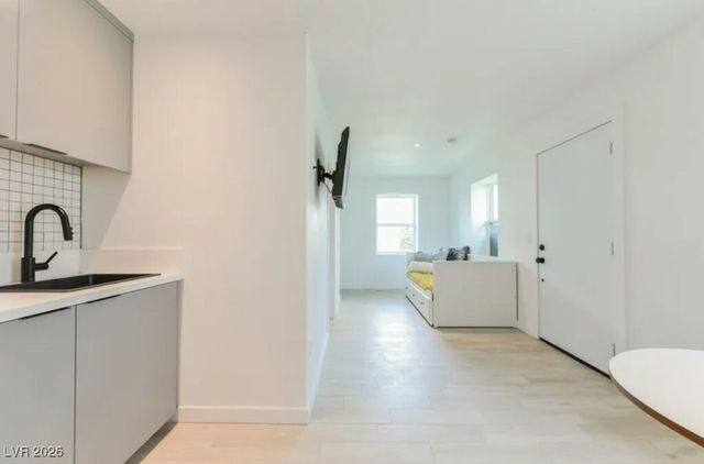 715 South 3rd Street 9, Las Vegas, NV 89101