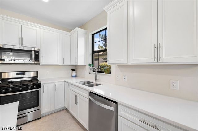12041 Canal Grande DR, Fort Myers, FL 33913