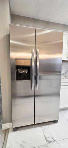 11505 Oxfordshire Lane, Forest Park, OH 45240