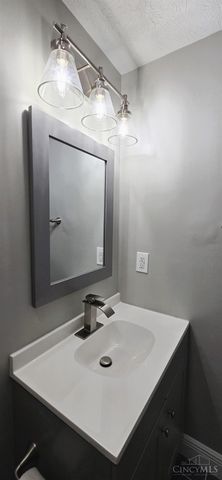 11505 Oxfordshire Lane, Forest Park, OH 45240