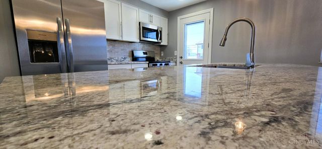 11505 Oxfordshire Lane, Forest Park, OH 45240