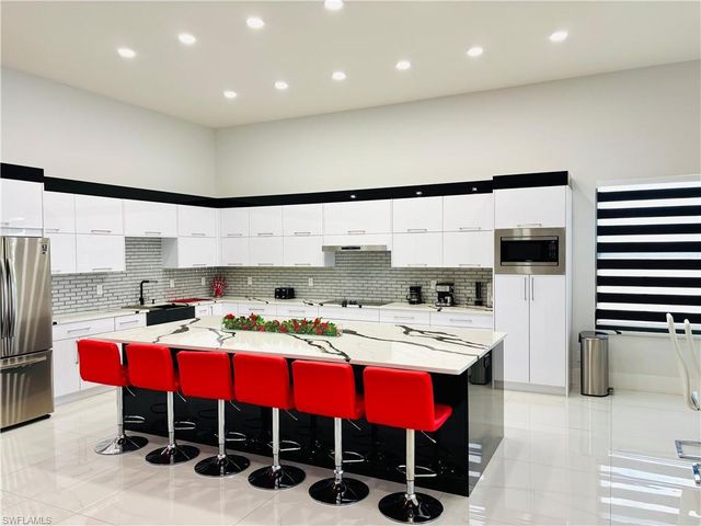 3801 Tropicana PKWY W, Cape Coral, FL 33993