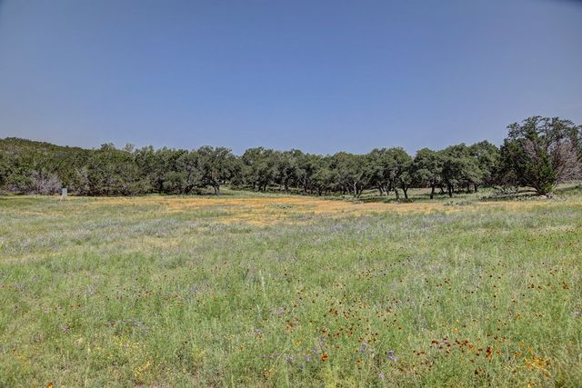 419 Yellowstone Lane, Hunt, TX 78024