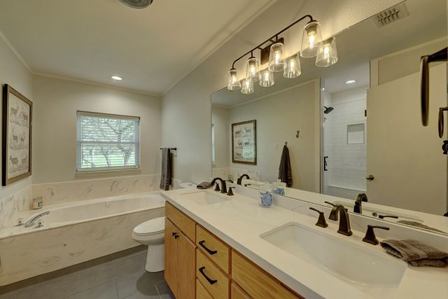 419 Yellowstone Lane, Hunt, TX 78024