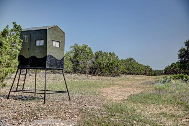 419 Yellowstone Lane, Hunt, TX 78024