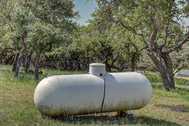 419 Yellowstone Lane, Hunt, TX 78024