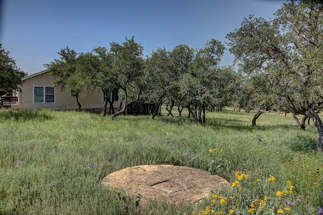 419 Yellowstone Lane, Hunt, TX 78024