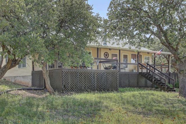 419 Yellowstone Lane, Hunt, TX 78024