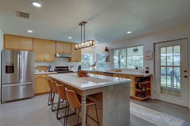 419 Yellowstone Lane, Hunt, TX 78024