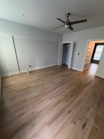 2318 Stutz Drive C5, Dallas, TX 75235