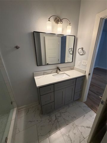 2318 Stutz Drive C5, Dallas, TX 75235