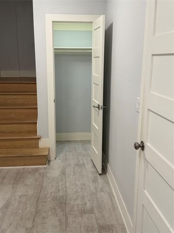 2318 Stutz Drive C5, Dallas, TX 75235