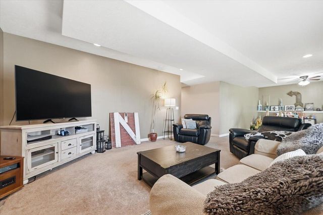 4817 CEDARBROOK Drive, Council Bluffs, IA 51503