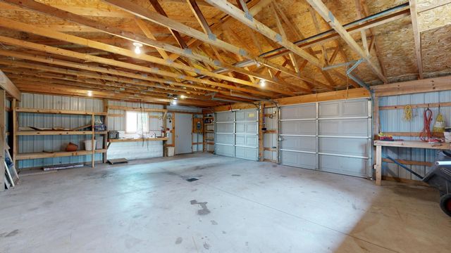 2562 Midland Road, Bay City, MI 48706