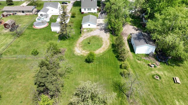 2562 Midland Road, Bay City, MI 48706