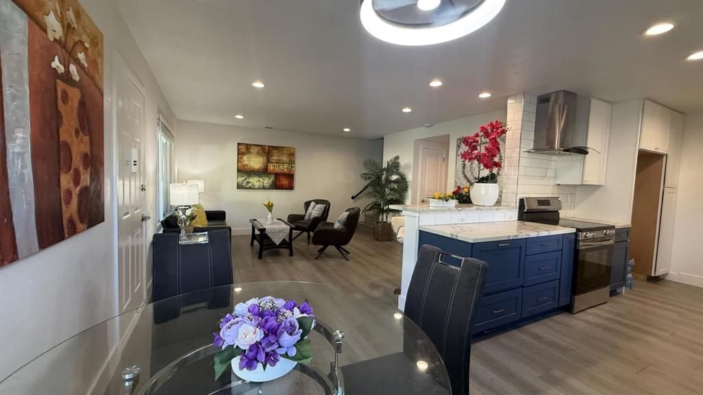 Image 15 of property listing at 112 Kenbrook, San Jose, CA 95111