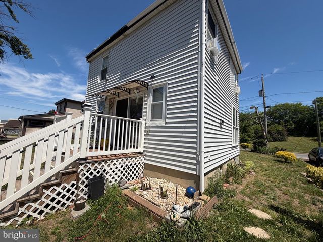 88 GROVE ST, West Deptford, NJ 08086