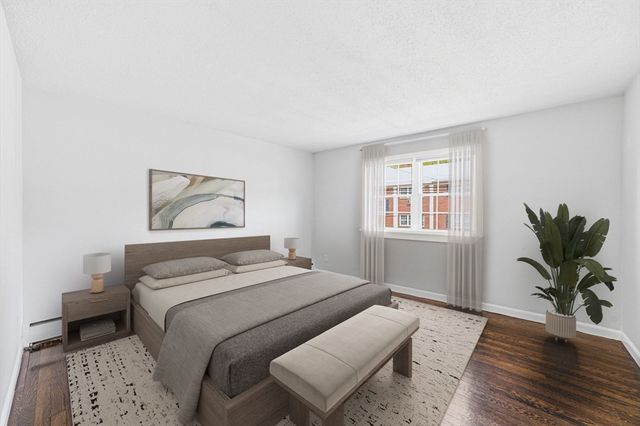 27 Arlington Road 13, Woburn, MA 01801