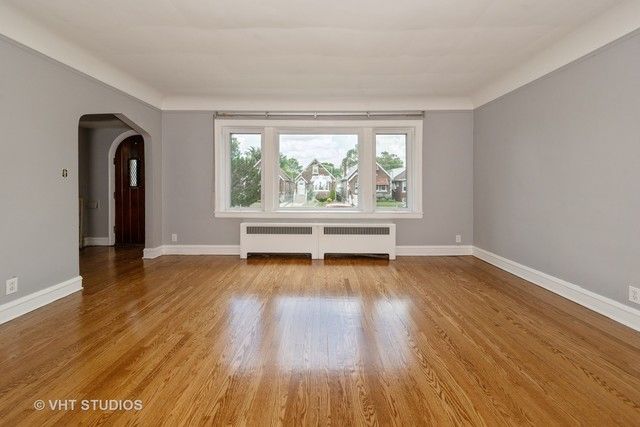 8623 S Vernon Avenue, Chicago, IL 60619