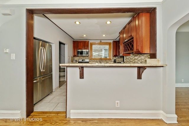 8623 S Vernon Avenue, Chicago, IL 60619