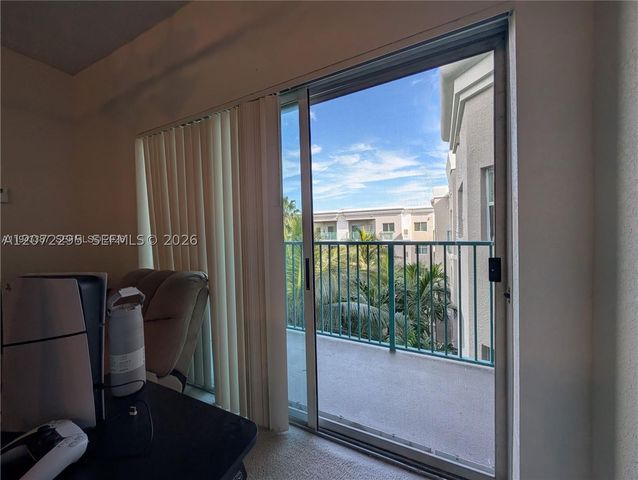 6001 SW 70th St 620, South Miami, FL 33143