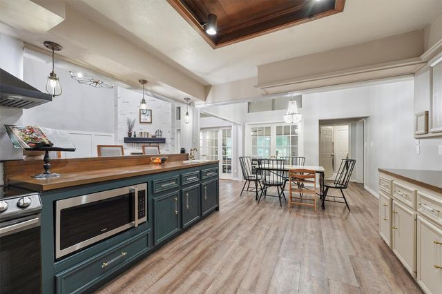 1506 Sahara Drive, Crosby, TX 77532