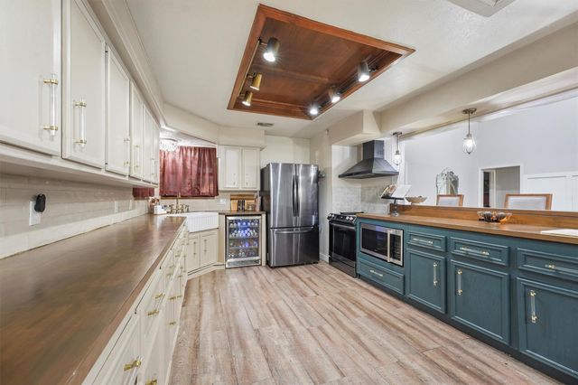 1506 Sahara Drive, Crosby, TX 77532