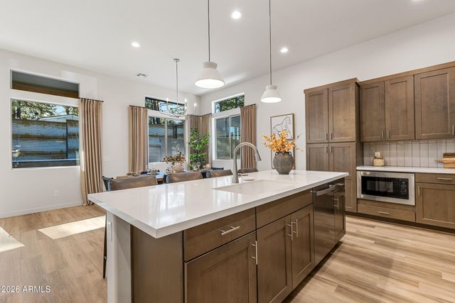 2348 SHADED SPRING Trail, Flagstaff, AZ 86005