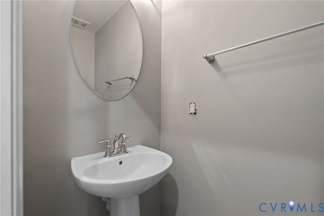 11209 Winding Brook Terrace Dr, Hanover, VA 23005