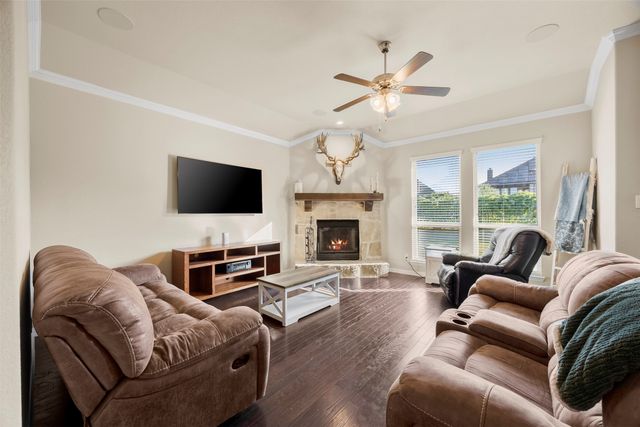 3606 Brighton Drive, Midlothian, TX 76065