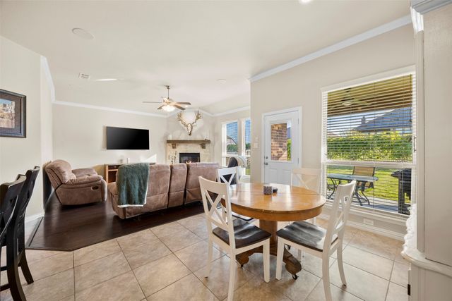 3606 Brighton Drive, Midlothian, TX 76065