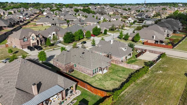 3606 Brighton Drive, Midlothian, TX 76065
