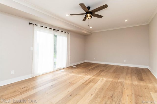 5485 Hammersmith Drive, West Bloomfield Charter Township, MI 48322