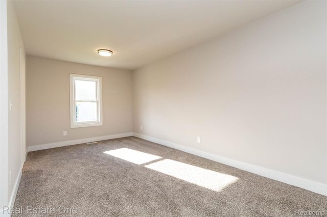 5485 Hammersmith Drive, West Bloomfield Charter Township, MI 48322