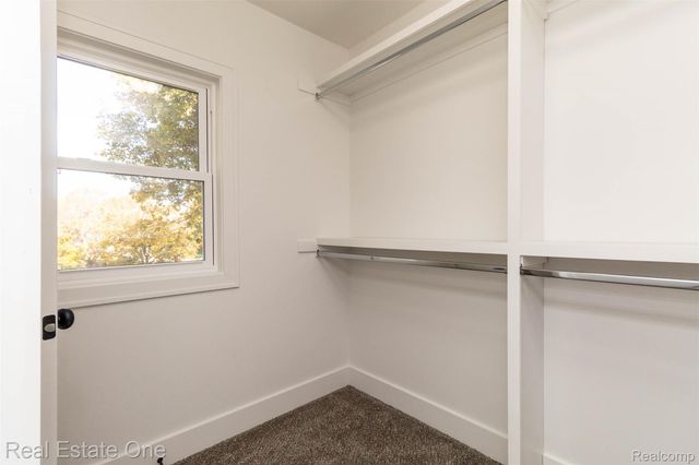 5485 Hammersmith Drive, West Bloomfield Charter Township, MI 48322