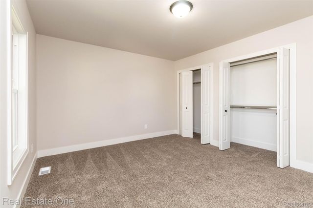 5485 Hammersmith Drive, West Bloomfield Charter Township, MI 48322