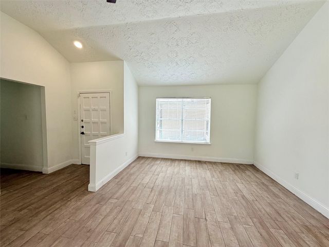 3731 Gamlin Bend Drive, Houston, TX 77082