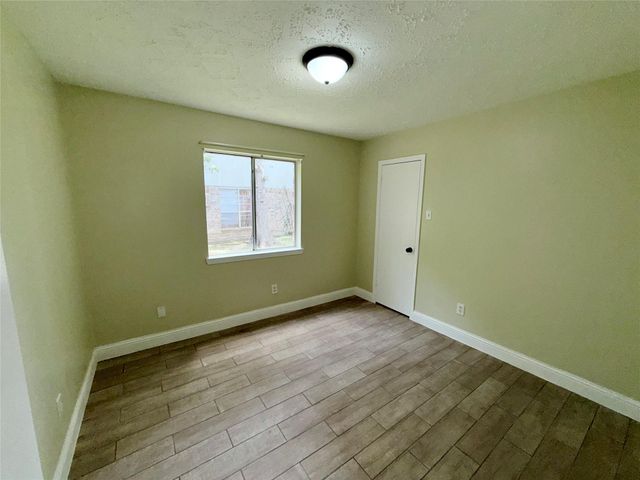 3731 Gamlin Bend Drive, Houston, TX 77082