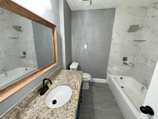 3731 Gamlin Bend Drive, Houston, TX 77082