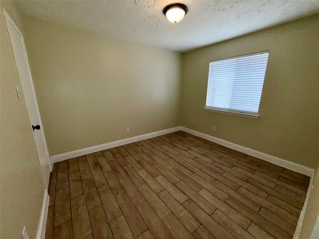 3731 Gamlin Bend Drive, Houston, TX 77082