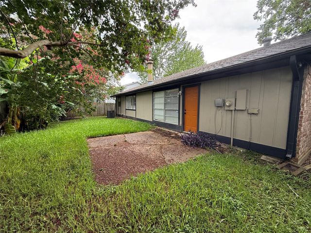 3731 Gamlin Bend Drive, Houston, TX 77082