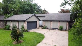 3731 Gamlin Bend Drive, Houston, TX 77082